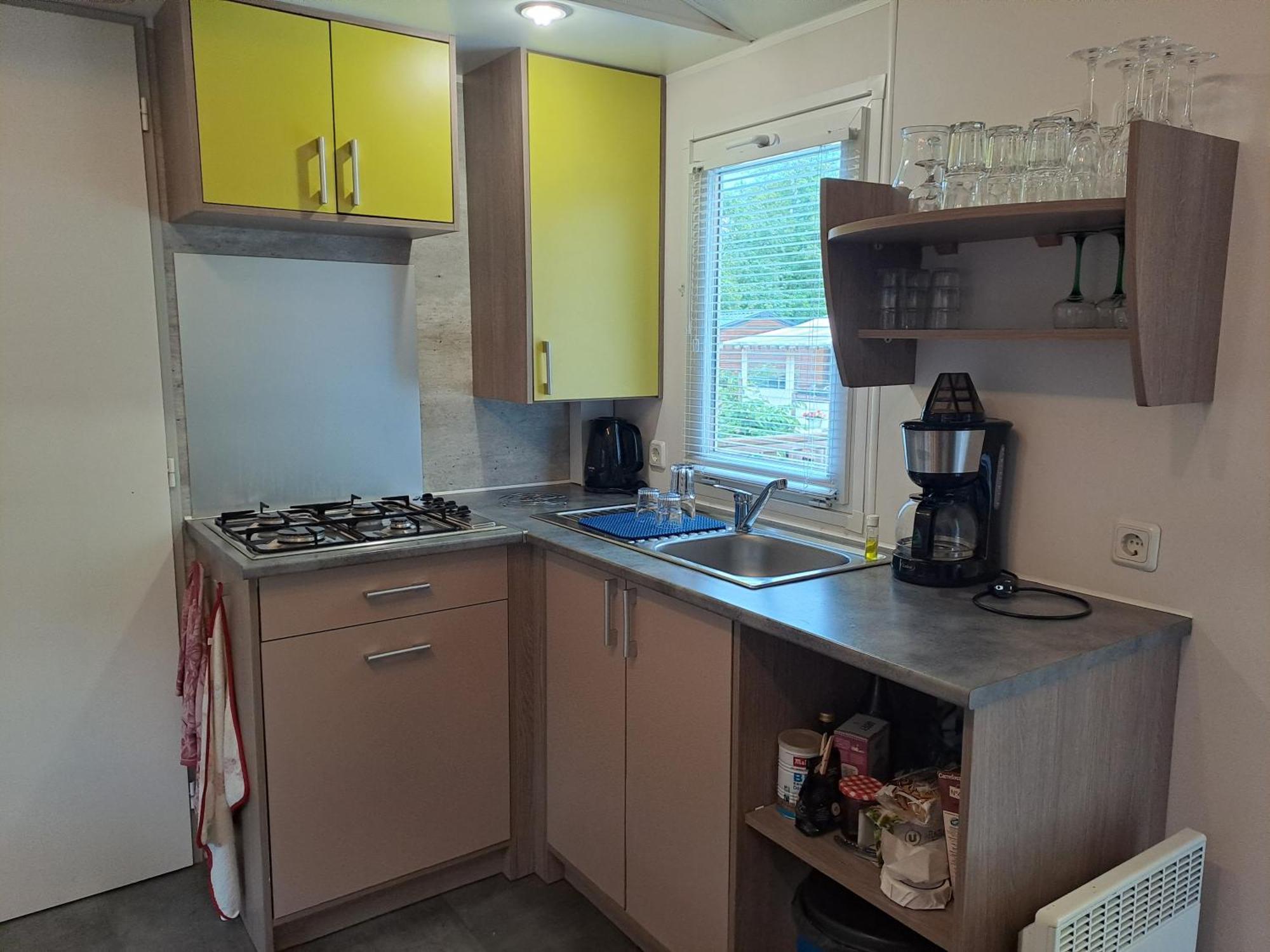 Mobile Home مونستر المظهر الخارجي الصورة
