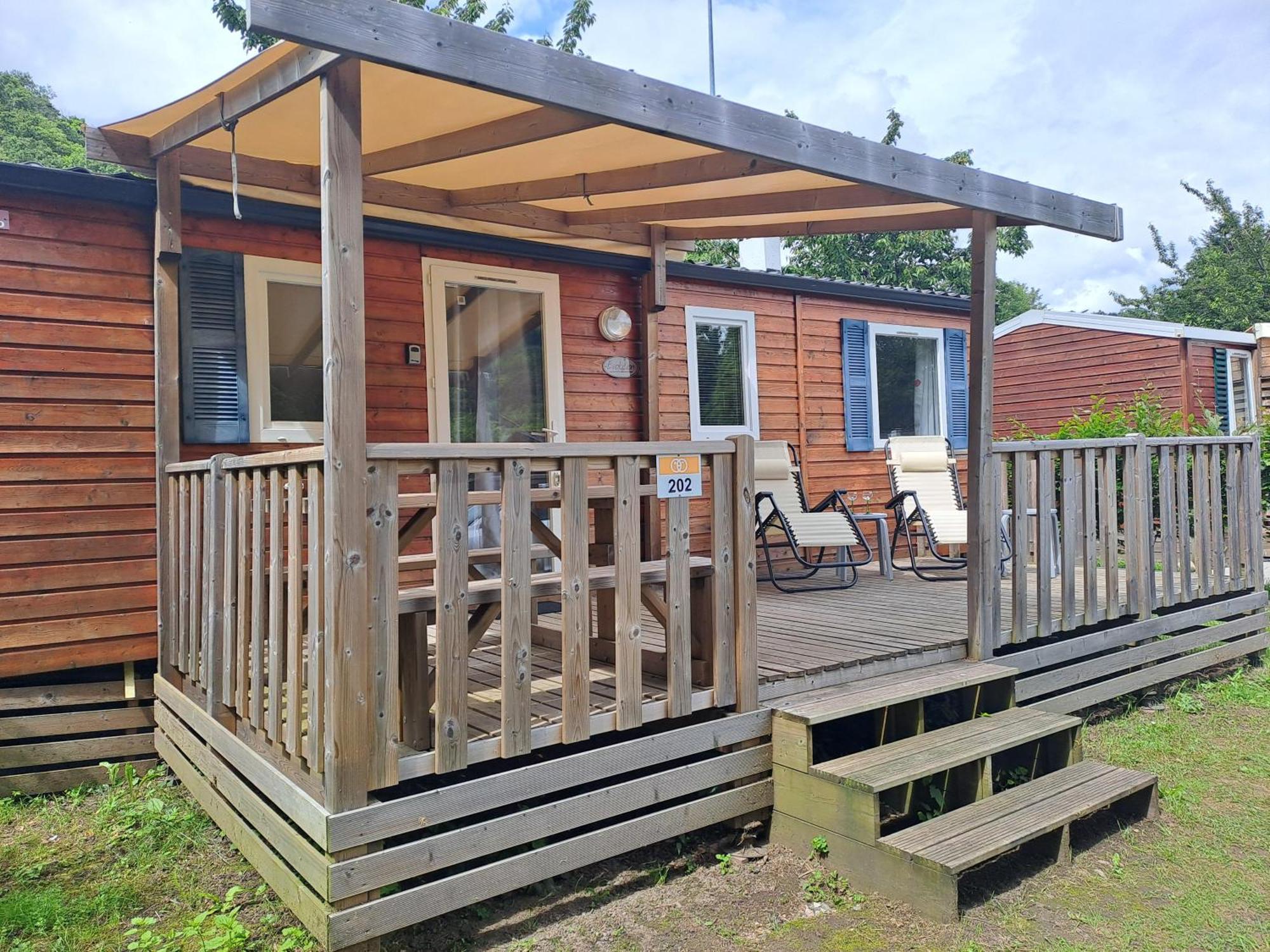 Mobile Home مونستر المظهر الخارجي الصورة